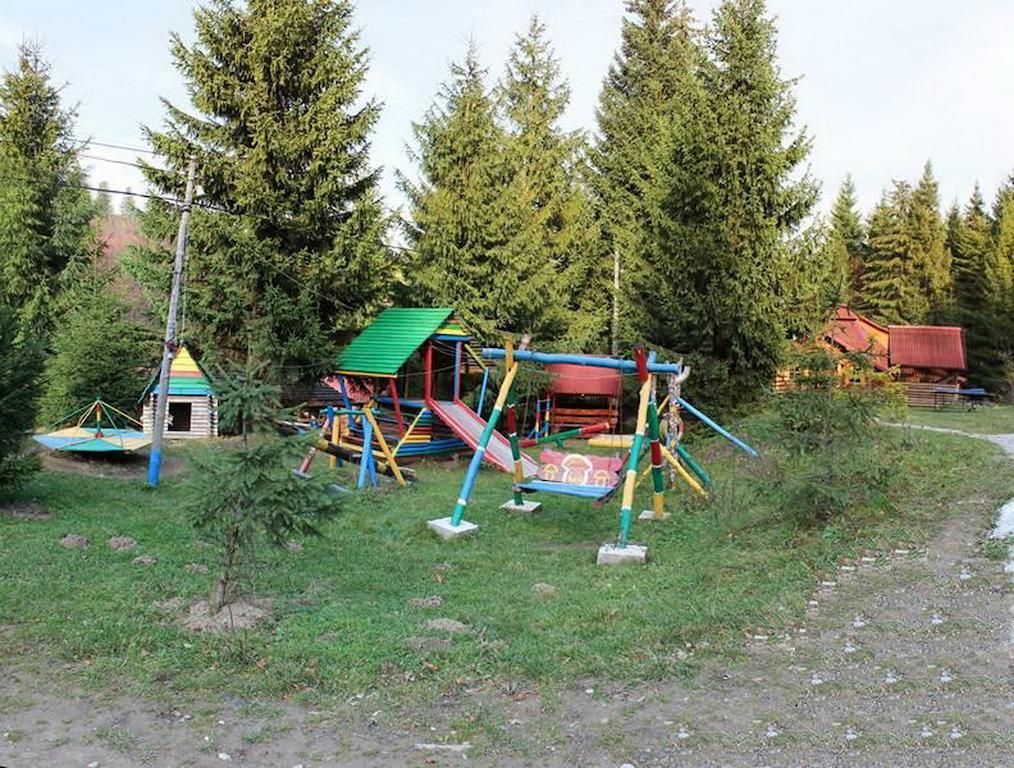 Zarinok Hotel Pilipets Bagian luar foto