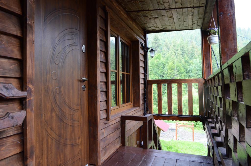 Zarinok Hotel Pilipets Bagian luar foto
