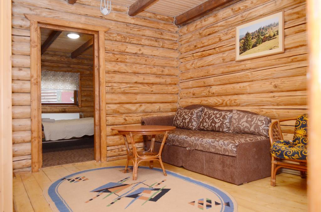 Zarinok Hotel Pilipets Bagian luar foto