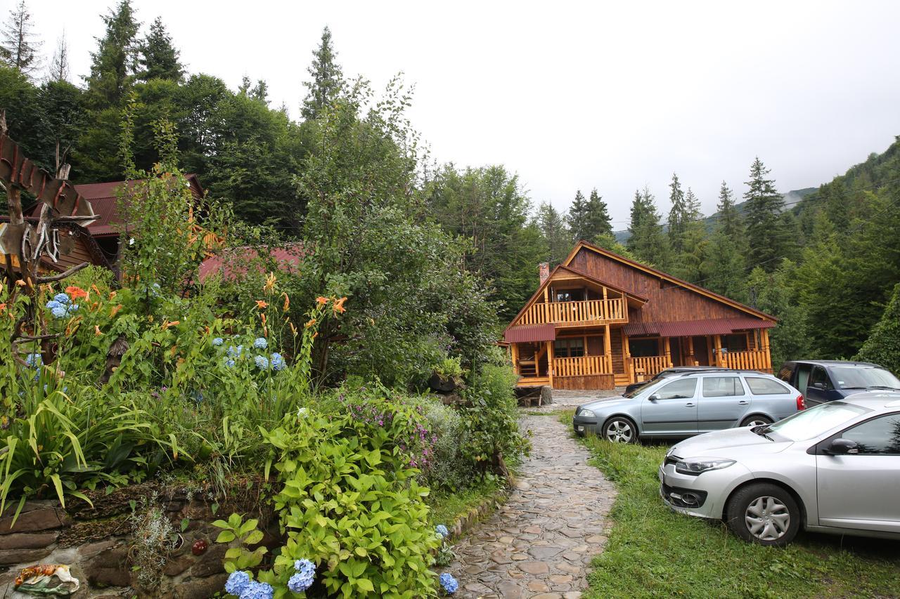 Zarinok Hotel Pilipets Bagian luar foto